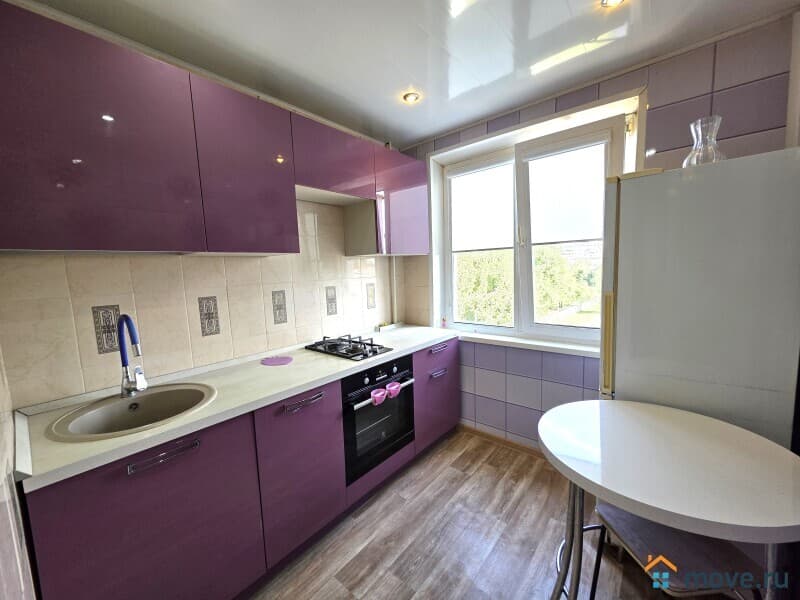 3-комн. квартира, 47.2 м²
