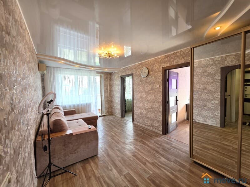 3-комн. квартира, 47.2 м²