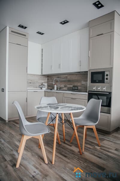 студия, 38 м²