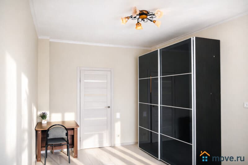 квартира, 65 м&sup2;