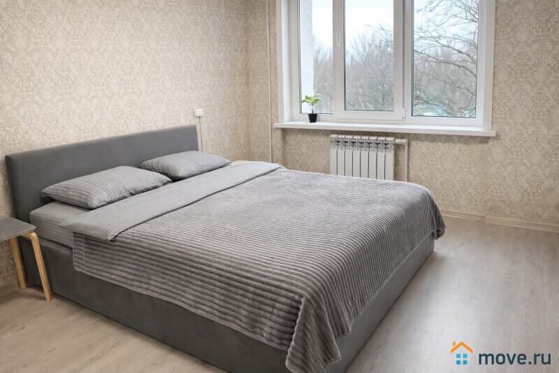 2-комн. квартира, 42 м&sup2;