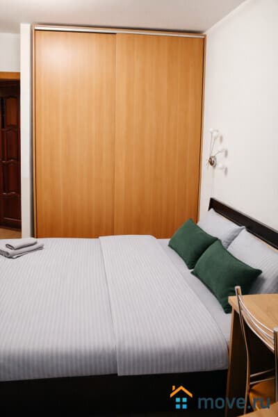 2-комн. квартира, 42 м&sup2;