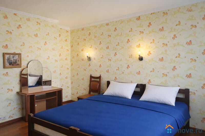 3-комн. квартира, 90 м&sup2;