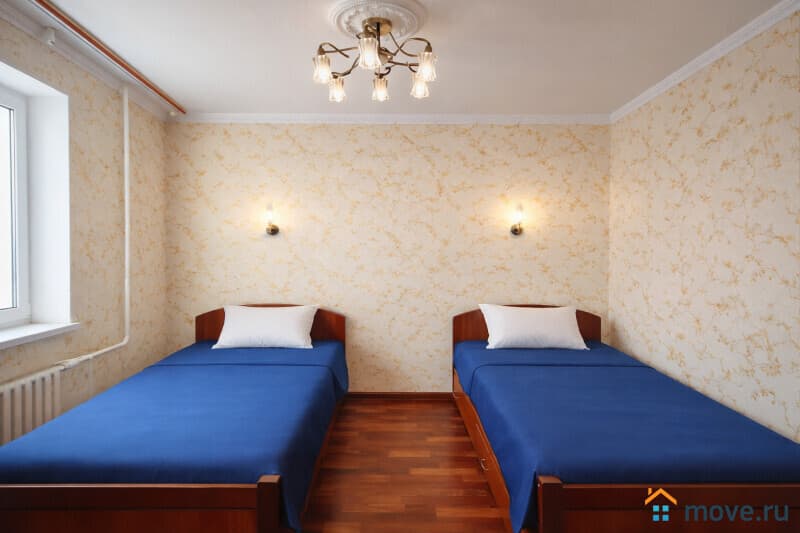 3-комн. квартира, 90 м&sup2;