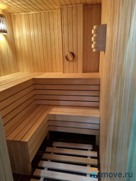дом, 180 м²