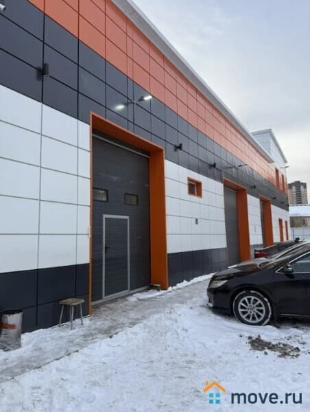 нежилое здание, 500 м&sup2;