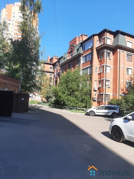 2-комн. квартира, 85 м&sup2;