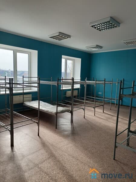 койко-место, 40 м²