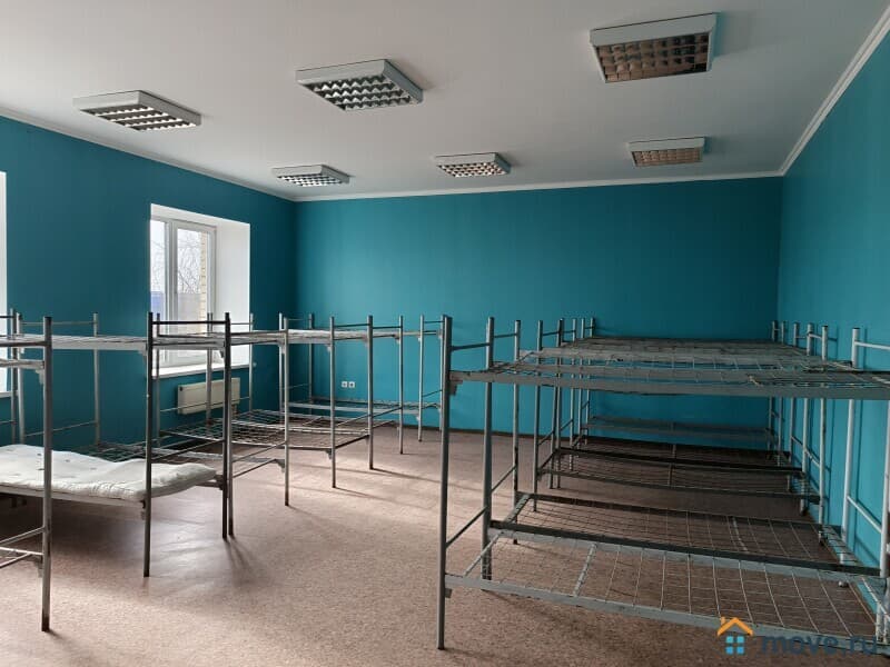койко-место, 40 м²