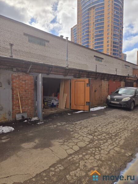 гараж, 34 м²