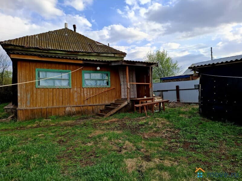 дом, 60 м²