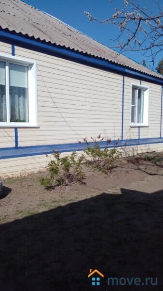 дом, 70 м²