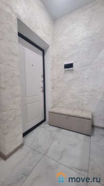 2-комн. квартира, 600 м²