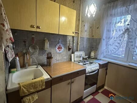 Сдам 2-комнатную квартиру, 50 м&sup2;, Челябинск, улица Пионерская, 8