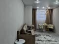 Снять однокомнатную квартиру посуточно, 48 м², этаж 8 из 18. Фото 1