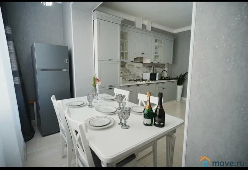 3-комн. квартира, 98.7 м²