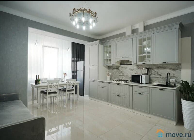 3-комн. квартира, 98.7 м²