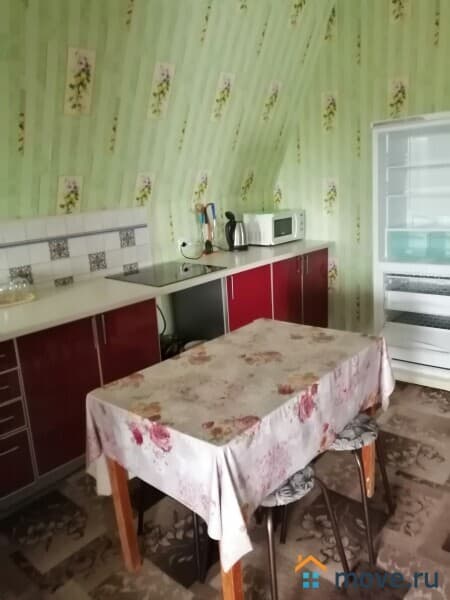 дом, 209 м²