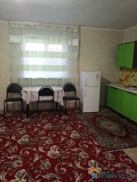 дом, 209 м²