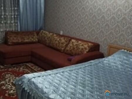 Сдам посуточно 1-комнатную квартиру, 40 м², Вятские Поляны, улица Школьная, 86