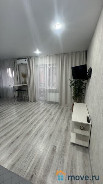 студия, 40 м²