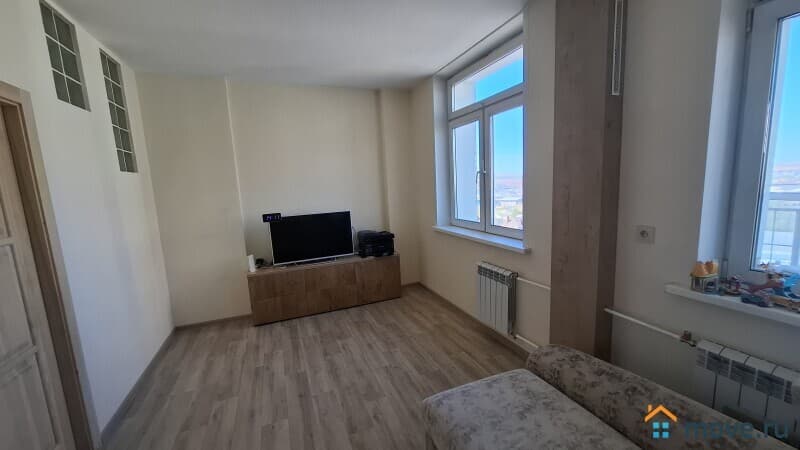 3-комн. квартира, 96 м²