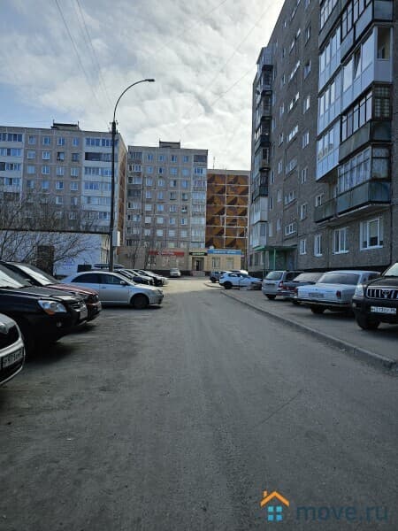 3-комн. квартира, 58 м²