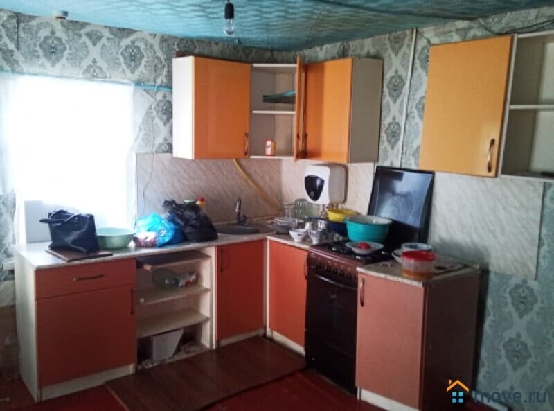дом, 70 м²