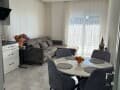 Продаю однокомнатные апартаменты, 50 м², этаж 3 из 7. Фото 2