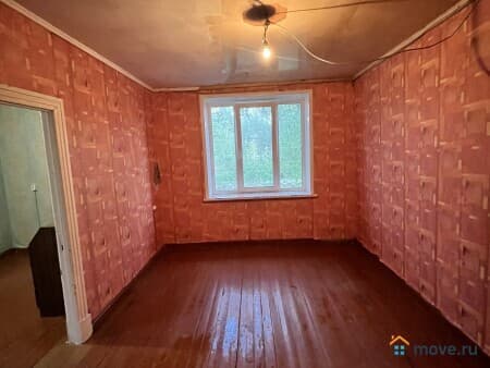 Продается 2-комнатная квартира, 38 м², Боровичи, улица Загородная, 73