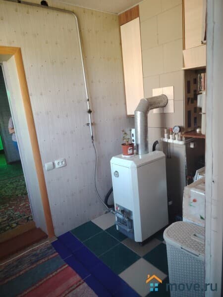 дом, 493.6 м²