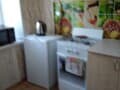 Сдается посуточно двухкомнатная квартира, 44 м², этаж 3 из 5. Фото 1