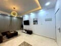 Продаю однокомнатную квартиру, 112 м², этаж 2 из 5. Фото 1