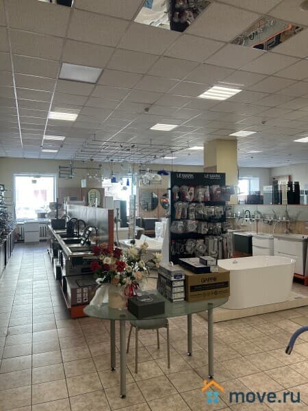 торговое помещение, 252 м²