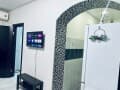Сдам в аренду посуточно двухкомнатную квартиру, 40 м², этаж 1 из 5. Фото 2