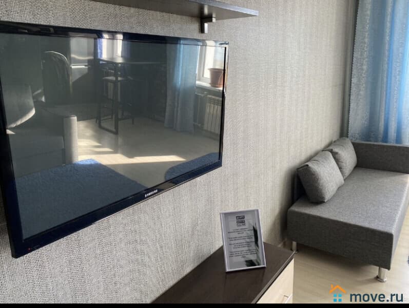 студия, 100 м²