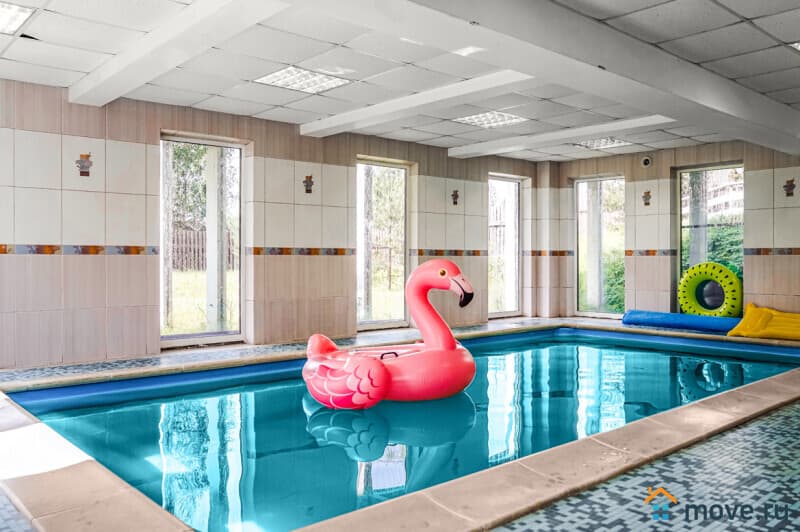 коттедж, 301 м&sup2;