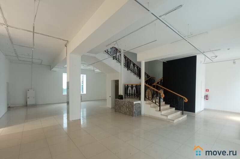 свободного назначения, 925.5 м²
