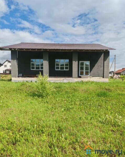 коттедж, 200 м²