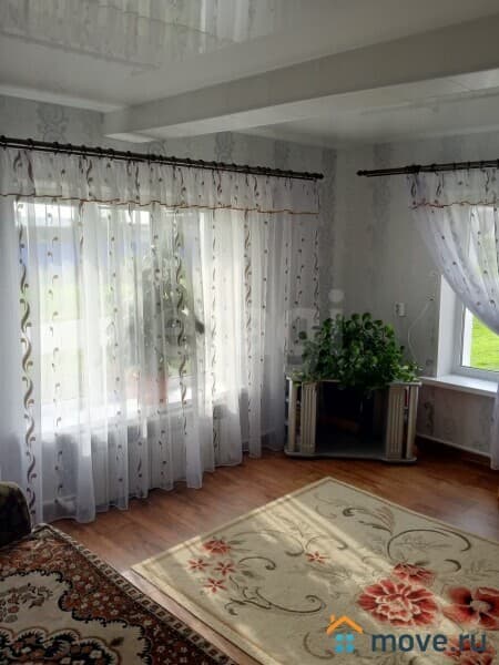 дом, 70 м²