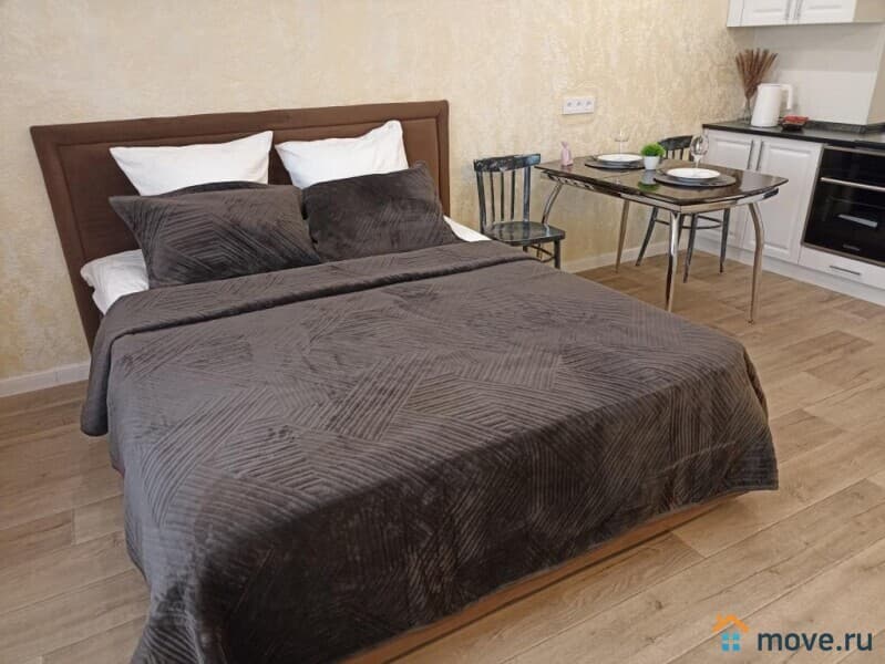 студия, 32 м&sup2;