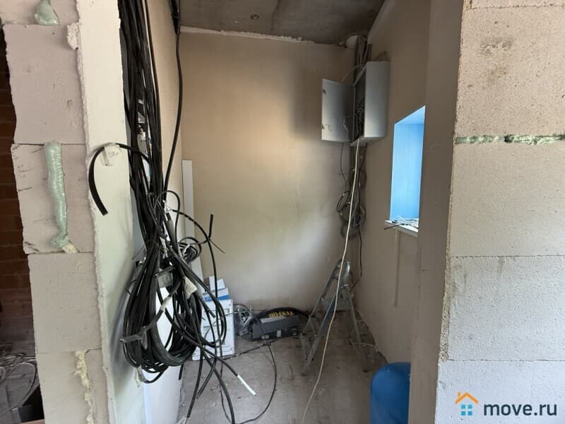 нежилое здание, 210.4 м²