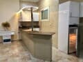 Купить двухкомнатную квартиру, 65 м², этаж 1 из 5. Фото 5