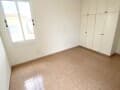 Купить трехкомнатную квартиру, 93 м², этаж 2 из 3. Фото 16