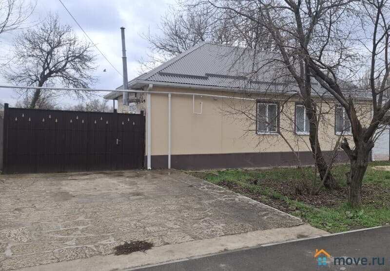 дом, 72 м²