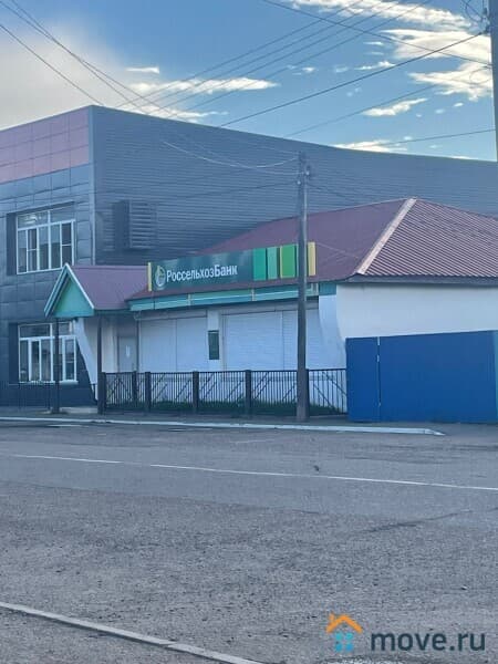 нежилое здание, 140.3 м²