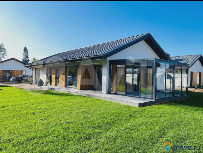 коттедж, 140 м²