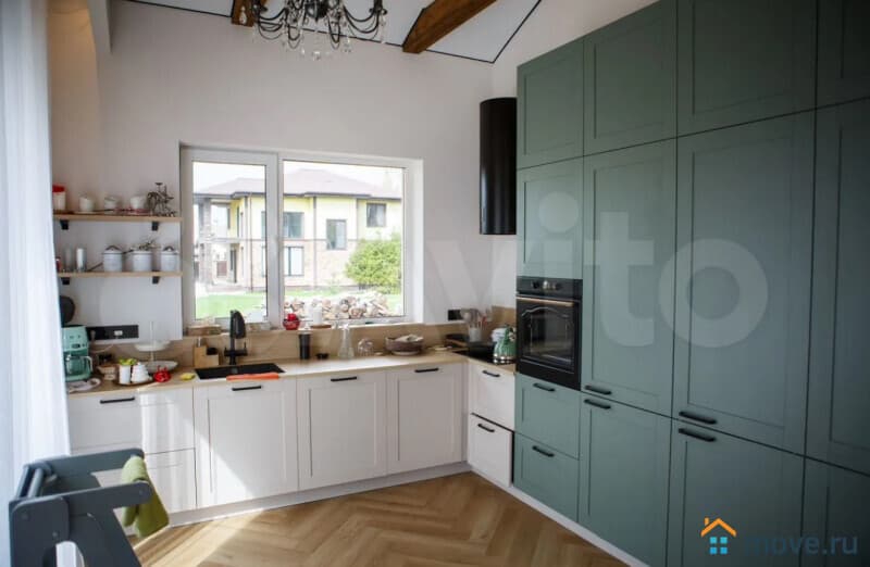 коттедж, 140 м²