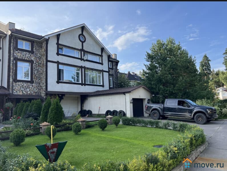 таунхаус, 250 м²