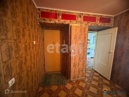 Продаю 3-комнатную квартиру, 70 м², Шолохово, микрорайон Льнозавода, 9